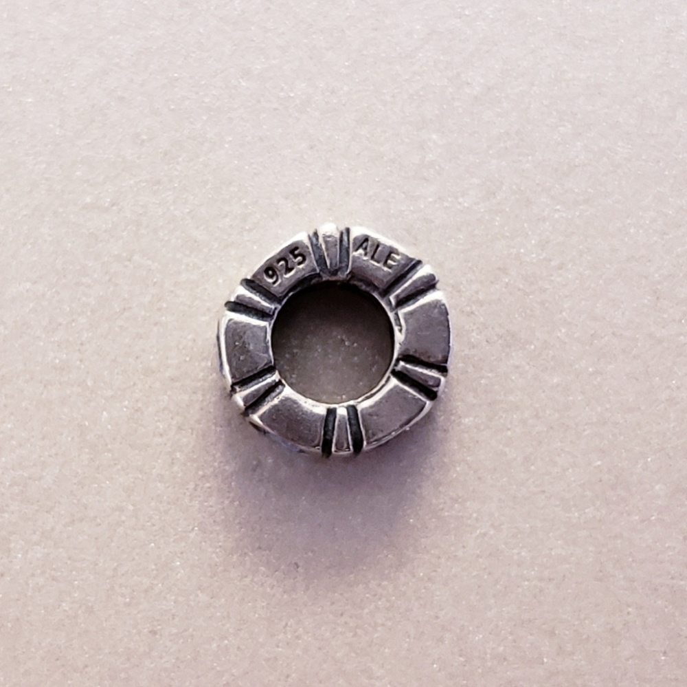 Authentic Pandora Retired Trinity Spacer w/ BlueCZ - Picture 3 of 4